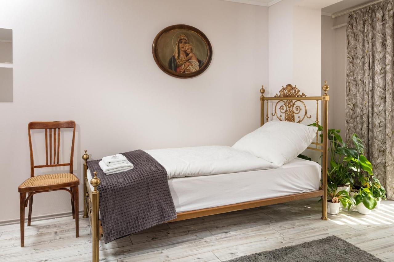 Pannonhalma Panzio Bed and Breakfast Εξωτερικό φωτογραφία